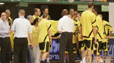 שחקני נתניה. &qout;זה לא מה שתיכננו שיהיה&qout; (אלעד ירקון) שחקני נתניה. &qout;זה לא מה שתיכננו שיהיה&qout; (אלעד ירקון)