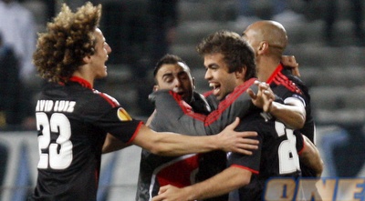 בנפיקה חוגגת את הניצחון (רויטרס)