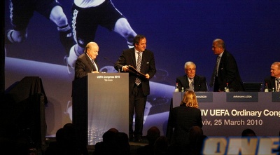 פלאטיני ובלאטר. מחפשים פיתרון לתופעה? (אלעד ירקון)