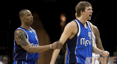 באטלר ונוביצקי. הובילו את דאלאס לניצחון על שיקאגו (רויטרס)