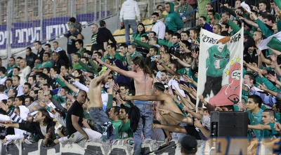 אוהדי מכבי חיפה (עמית מצפה) אוהדי מכבי חיפה (עמית מצפה)