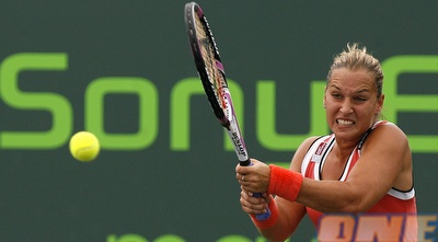 סיבולקובה. מתחה את הבלגית בשתי המערכות עד שנכנעה (רויטרס)