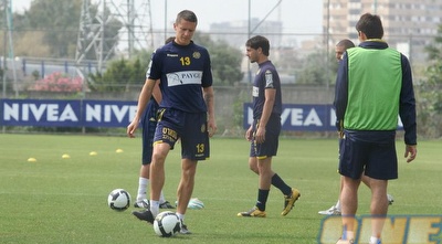 איגור טומאסיץ´ עם ראלדס באימון הבוקר (אור שפונדר) איגור טומאסיץ´ עם ראלדס באימון הבוקר (אור שפונדר)