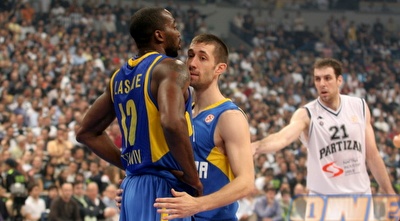 ויזנייבסקי ולאזמה. מה יהיה ביום חמישי? (שרון קביליו)