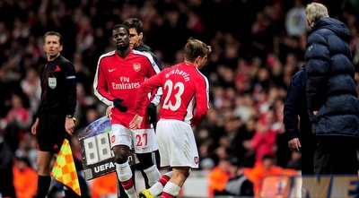 החילוף של ארשאבין באבואה בדקה ה-27 של המשחק (GettyImages)