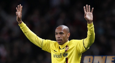 הנרי מודה לקהל של ארסנל על האהבה הרבה לה זכה (רויטרס)