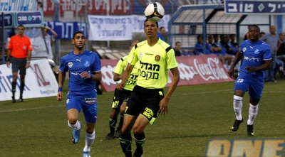 ביוואן פרנסמן. מגיע כמחליפו של דגלאס דה סילבה (שי לוי)