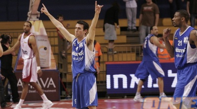 מורן רוט חוגג בסיום (קובי אליהו)