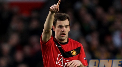 דארן גיבסון חוגג אחרי השער (GettyImages) דארן גיבסון חוגג אחרי השער (GettyImages)