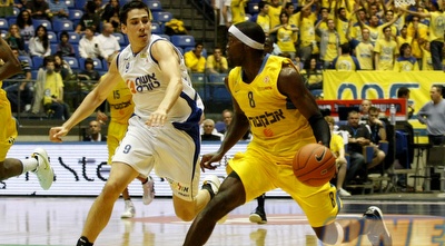 פרקינס מול רייס. 9 ריב´ לגארד (שי לוי)