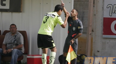 עדי נמני מתווכח עם הקוון (דרור עינב) עדי נמני מתווכח עם הקוון (דרור עינב)