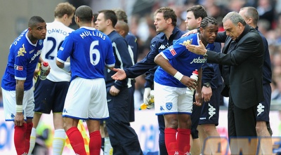 גרנט ופיקיון במהלך המשחק מול טוטנהאם (GettyImages)