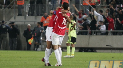 באדיר חוגג (רועי גלדסטון)