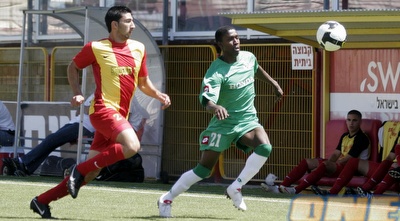 טאלב טוואטחה מול עופר ורטה (שי לוי) טאלב טוואטחה מול עופר ורטה (שי לוי)