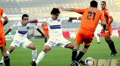 מאור בוזגלו מול אביב חדד. הקשר לא הצליח לכבוש בסיום (שי לוי) מאור בוזגלו מול אביב חדד. הקשר לא הצליח לכבוש בסיום (שי לוי)