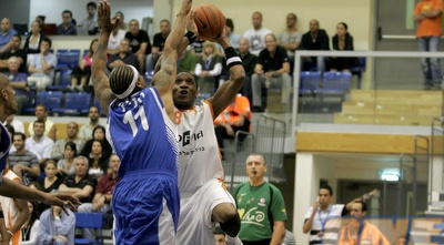 סניד מול ראשל&qout;צ (קובי אליהו) סניד מול ראשל&qout;צ (קובי אליהו)