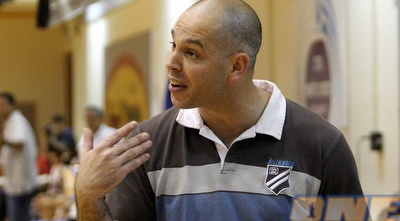 אורי שלף. &qout;  (אמיר לוי)