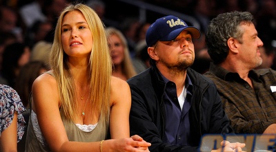 בר רפאלי וליאונרדו דיקפריו. החליפו צדדים באמצע המשחק (GettyImages)