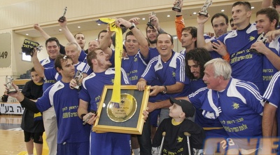 חגיגות מכבי כדוריד (קובי אליהו)