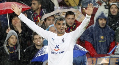 רומן חוגג את שער השוויון של טנריפה (רויטרס)