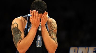 דרון וויליאמס לא מאמין. סל דרמטי (GettyImages) דרון וויליאמס לא מאמין. סל דרמטי (GettyImages)