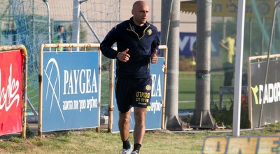 יבוריאן (יניב גונן)