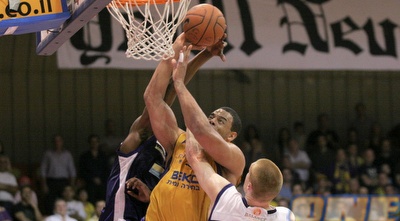 ג´ון תומאס (קובי אליהו) ג´ון תומאס (קובי אליהו)