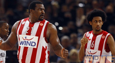 שחורציאניטיס. &qout;מאושר להגיע לתל אביב&qout; (רויטרס) שחורציאניטיס. &qout;מאושר להגיע לתל אביב&qout; (רויטרס)