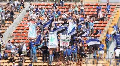 אוהדי הפועל פ&qout;ת (עמית מצפה)