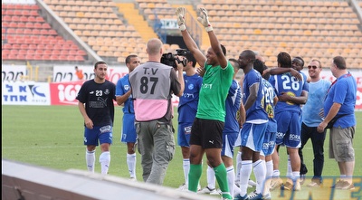 הפועל פ&qout;ת חוגגת (עמית מצפה)