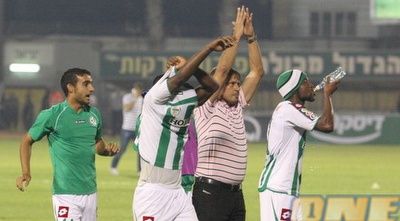 שחקני חיפה מודים לקהל (עמית מצפה)