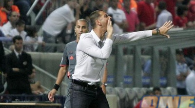 אבי נמני. עם תקציב חלומי בקושי מגרש את המקום השלישי (קובי אליהו) אבי נמני. עם תקציב חלומי בקושי מגרש את המקום השלישי (קובי אליהו)