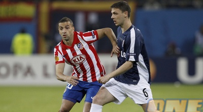 כריס ביירד מול סימאו. פתיחה טובה של אתלטיקו (רויטרס) כריס ביירד מול סימאו. פתיחה טובה של אתלטיקו (רויטרס)