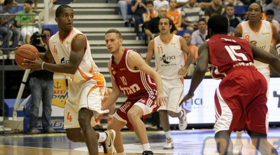 לארי אובאנון (קובי אליהו)