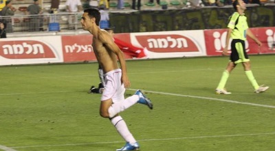 זהבי חוגג בטדי את השער הדרמטי (גיא בן זיו) זהבי חוגג בטדי את השער הדרמטי (גיא בן זיו)