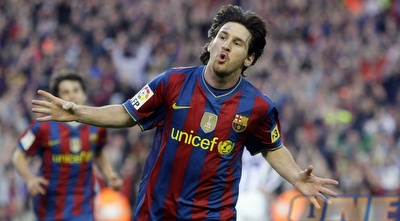 ליאו מסי חוגג את שערו ה-33 העונה בליגה (רויטרס) ליאו מסי חוגג את שערו ה-33 העונה בליגה (רויטרס)