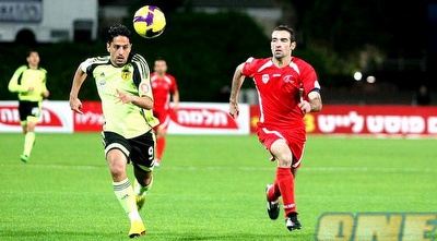 ברק יצחקי. מציל את הקבוצה ושומר אותה עם הראש מעל המים (קובי אליהו)