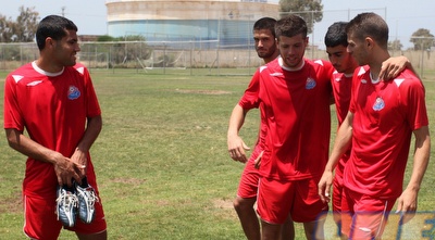 שחקני הבית של הפועל חיפה (עמית מצפה) שחקני הבית של הפועל חיפה (עמית מצפה)