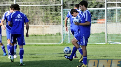 דור מלול ומאור בוזגלו מכדררים (אלעד ירקון)