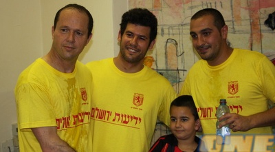 חנן סביון, גיא עמיר וברקת (גיא בן זיו)