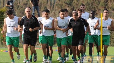 שחקני מכבי חיפה באימון הבכורה (ONE)