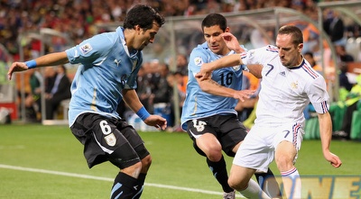 ריברי מול אורגוואי. שום: &qout;הנבחרות באות כדי לא לספוג&qout; (GettyImages) ריברי מול אורגוואי. שום: &qout;הנבחרות באות כדי לא לספוג&qout; (GettyImages)