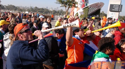 תוקעים בוובוזלות (שי לוי)