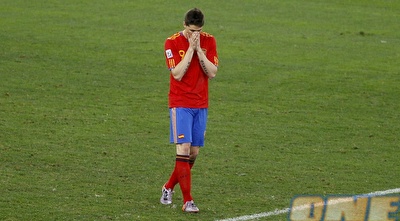 טורס לא מאמין בסיום המשחק (רויטרס) טורס לא מאמין בסיום המשחק (רויטרס)