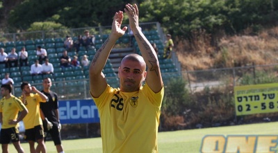 ערן לוי (גיא בן זיו)