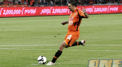 משה ביטון. חשש לקרע ברצועה בברך (שי לוי) משה ביטון. חשש לקרע ברצועה בברך (שי לוי)