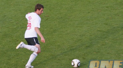 רוקי מוציא את הפועל קדימה (רועי גלדסטון) רוקי מוציא את הפועל קדימה (רועי גלדסטון)