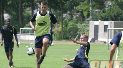 ניקייס (ליאור טימור)