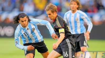 פיליפ לאם. ימשיך להצית את הקווים (רויטרס) פיליפ לאם. ימשיך להצית את הקווים (רויטרס)