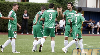 בנאדו מברך את דבאלשווילי, חיפה חוגגת שער יתרון (דרור עינב)